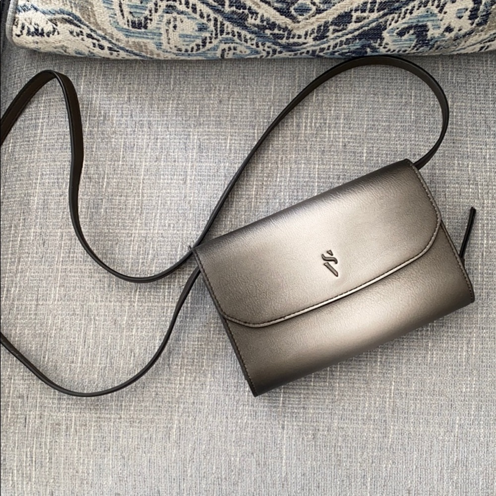 Simply Vera Crossbody Purse